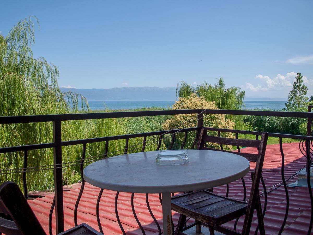 Galija Hotel Struga Bagian luar foto